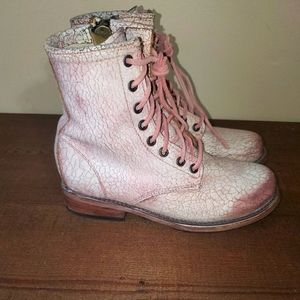 Freebird Manchester Pink Crackle sz 6